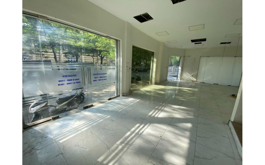 CHO THUÊ NHÀ MẶT NGÕ Ô TÔ ĐỀN LỪ, HOÀNG MAI 4 TẦNG, 80M2, MT 12M, THÔNG SÀN, GIÁ 50 TRIỆU, VP, CÔNG TY. 0865089699